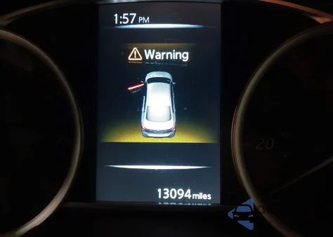 2018 Nissan Sentra Sv z USA, uszkodzony, nr VIN 3N1AB7AP2JY212492